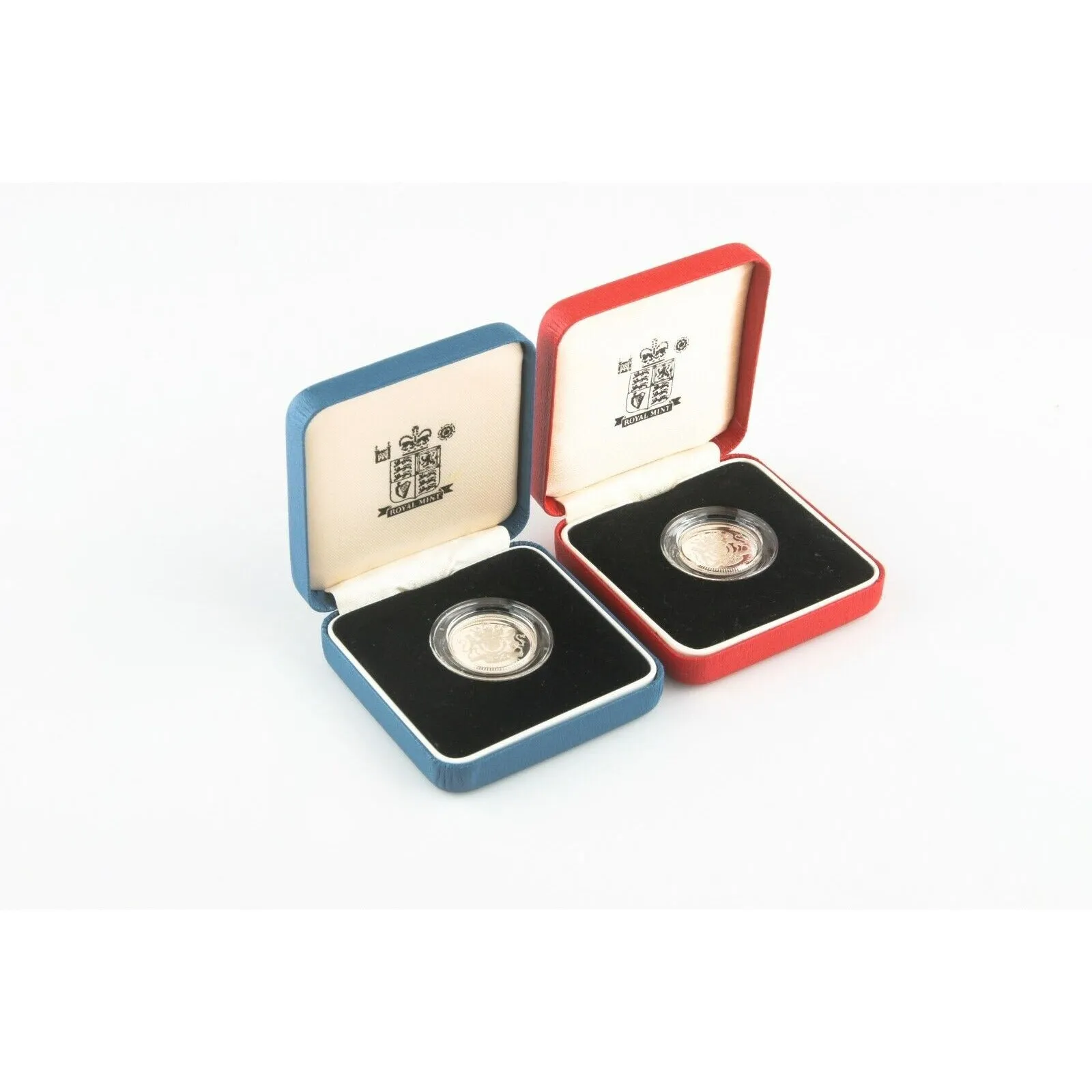 1993 Great Britain One Pound Two Coin Set In Silver Proof & Piedfort w/ Cases