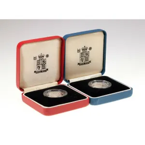 1993 Great Britain One Pound Two Coin Set In Silver Proof & Piedfort w/ Cases