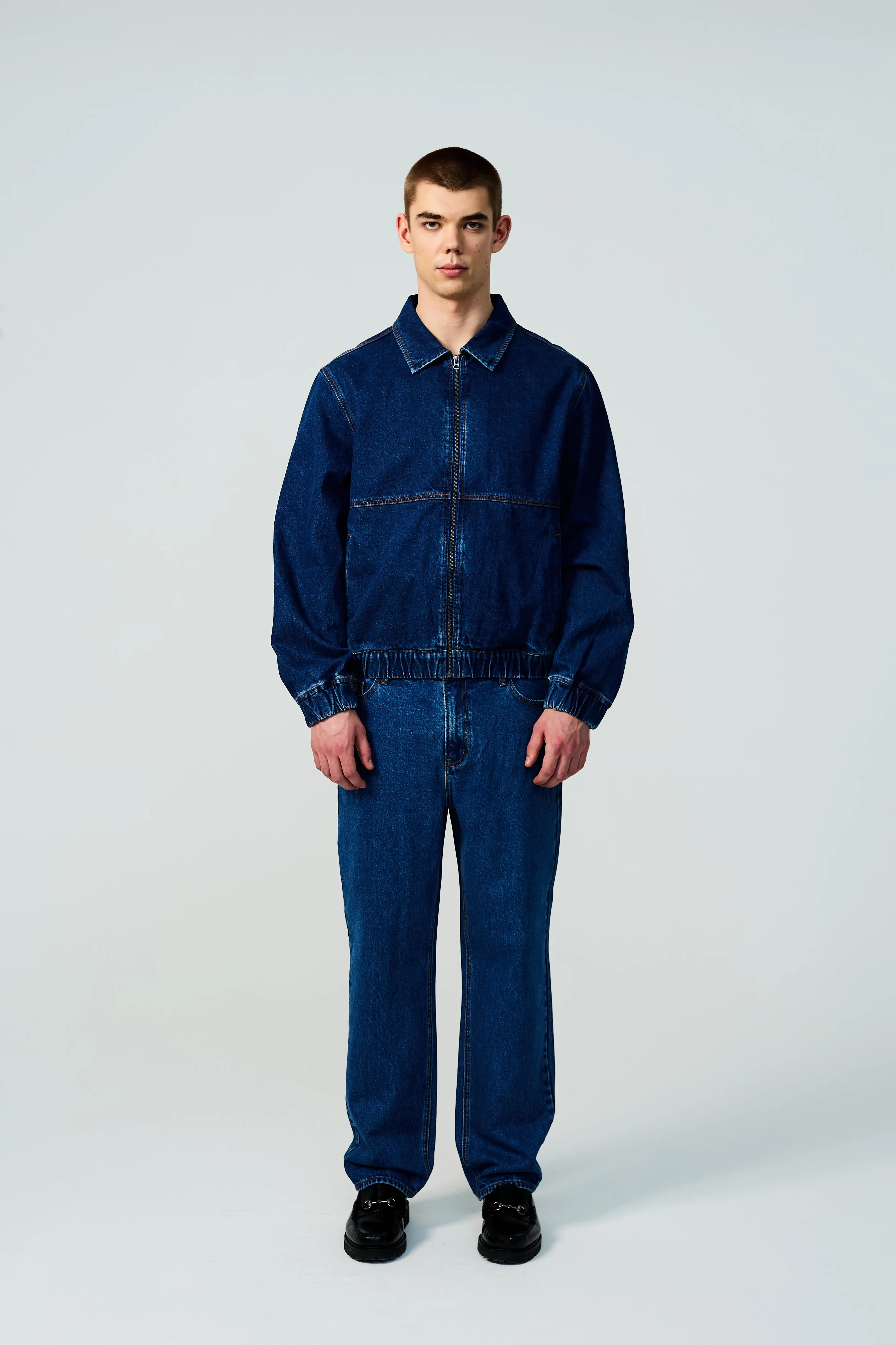 28 EMBROIDERED DENIM JEAN