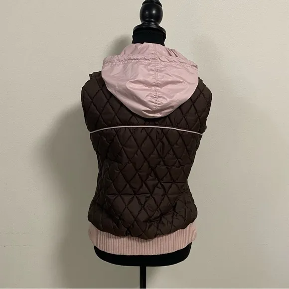 Air Jordan Vest Women’s Size Medium Pink Brow. Reversible Hooded Quilted Vest