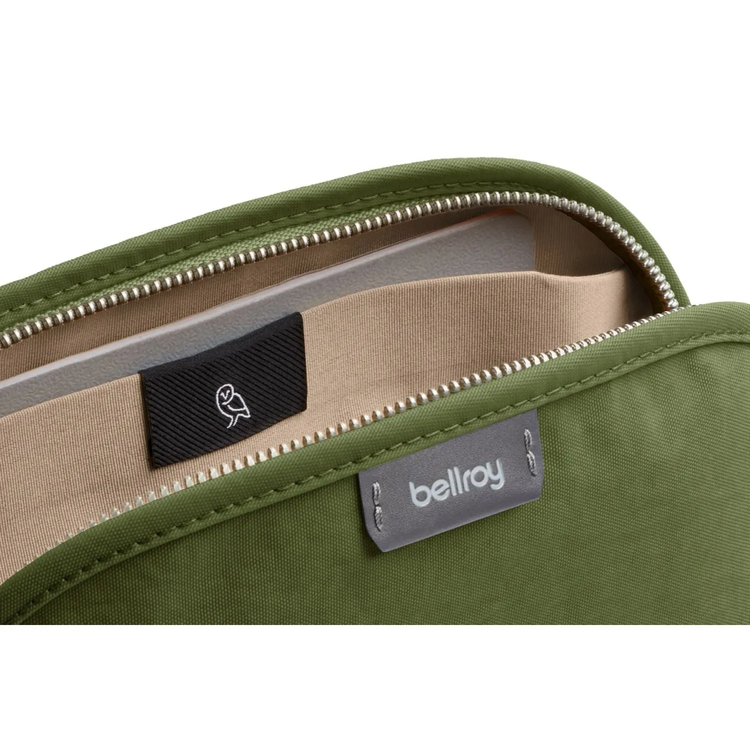 Bellroy Classic Pouch (SA)