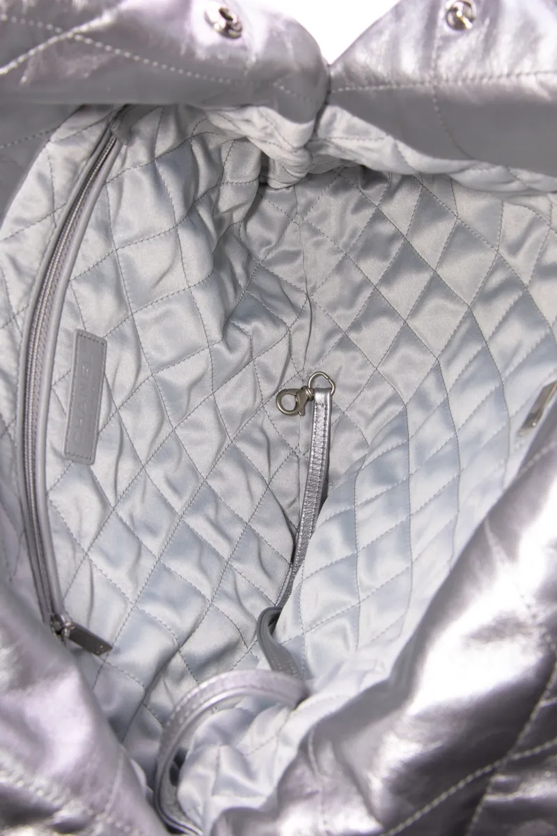 Chanel 22 Small Bag