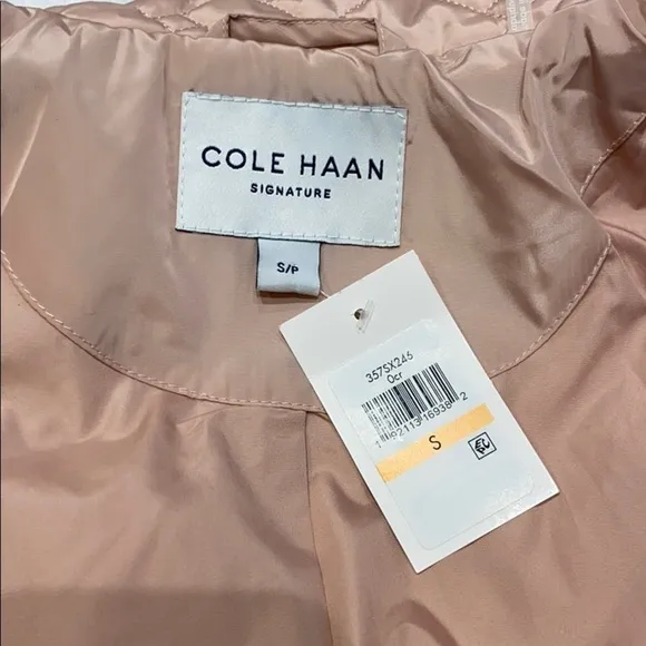 COLE Haan Beautiful signature quilted Gorpcore pink Giftable jacket SZ S