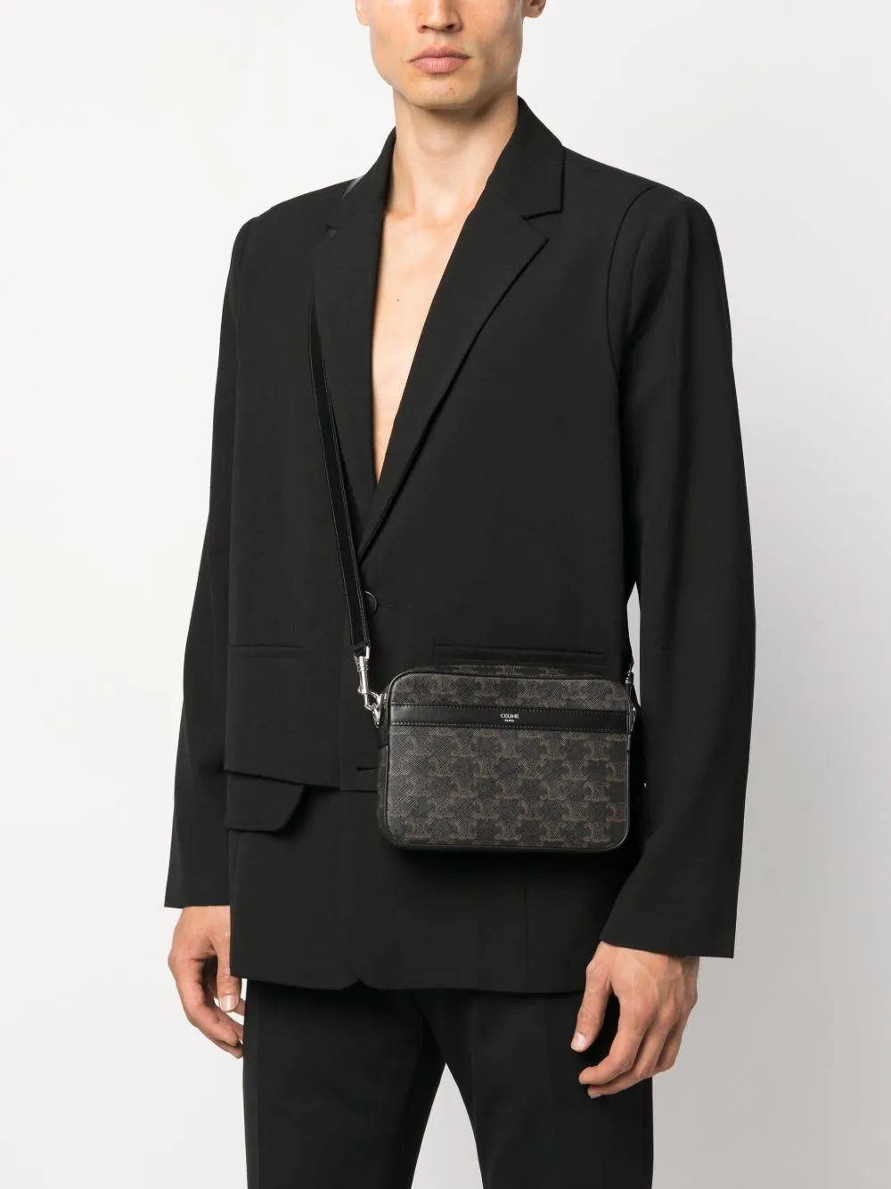 CROSSBODY BAGS