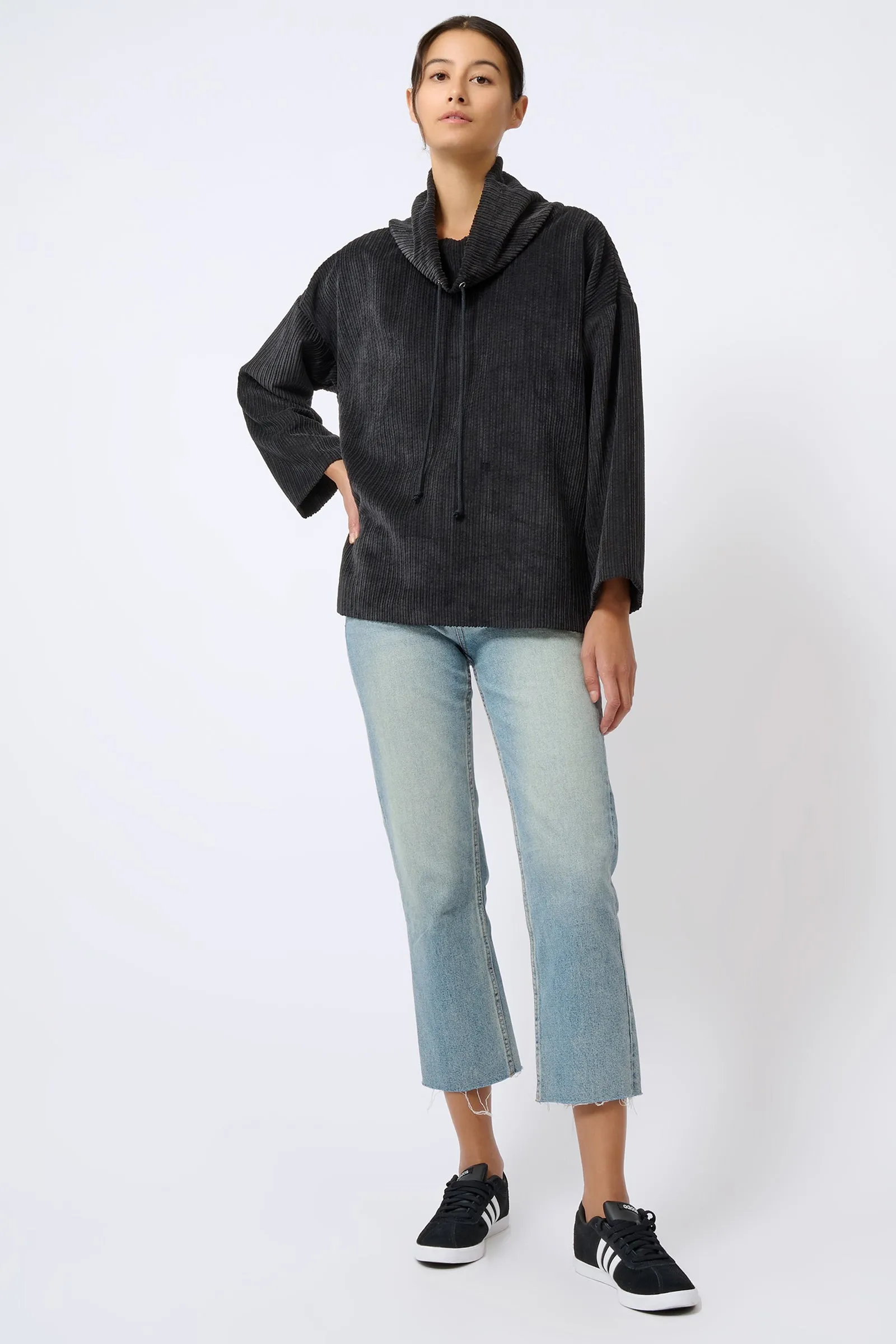 Debbie Drawstring Pullover - Black