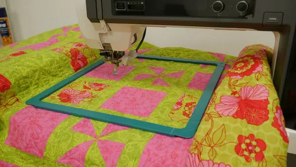 Dime Snap Hoop Bernina Midi 165mm x 265mm
