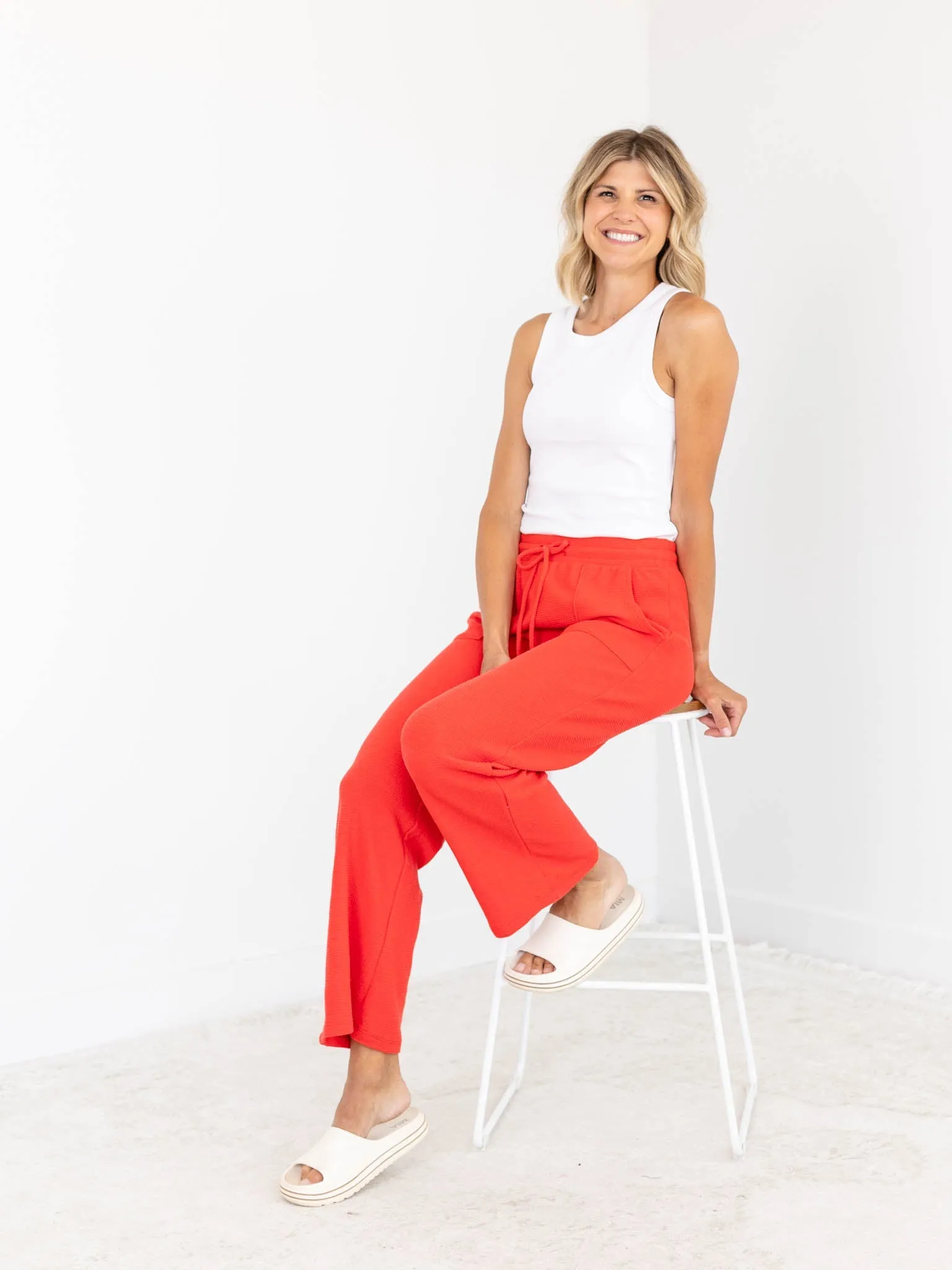 Drawstring Detail Knit Bottoms