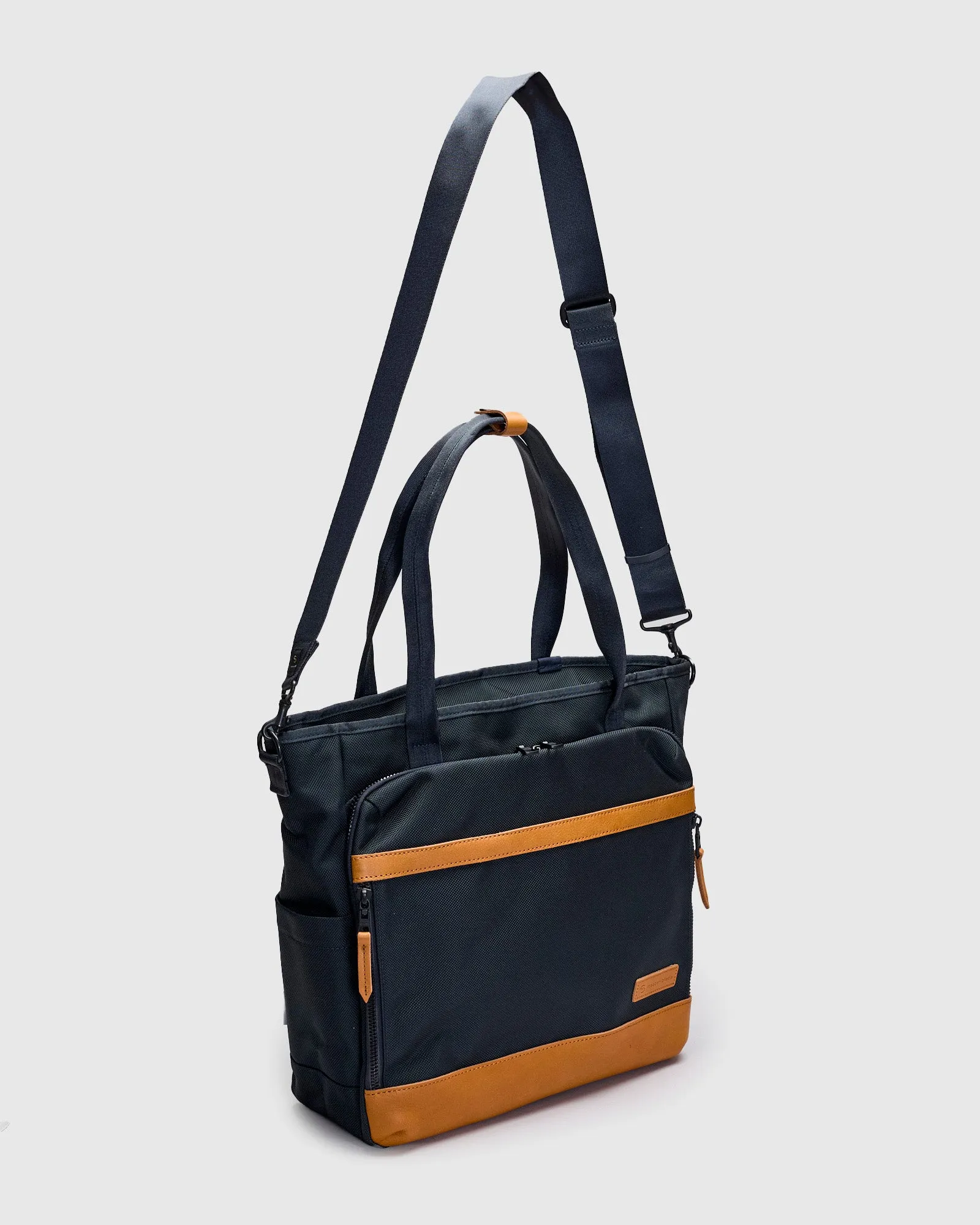 Explorer 2-Way Tote Bag in Navy