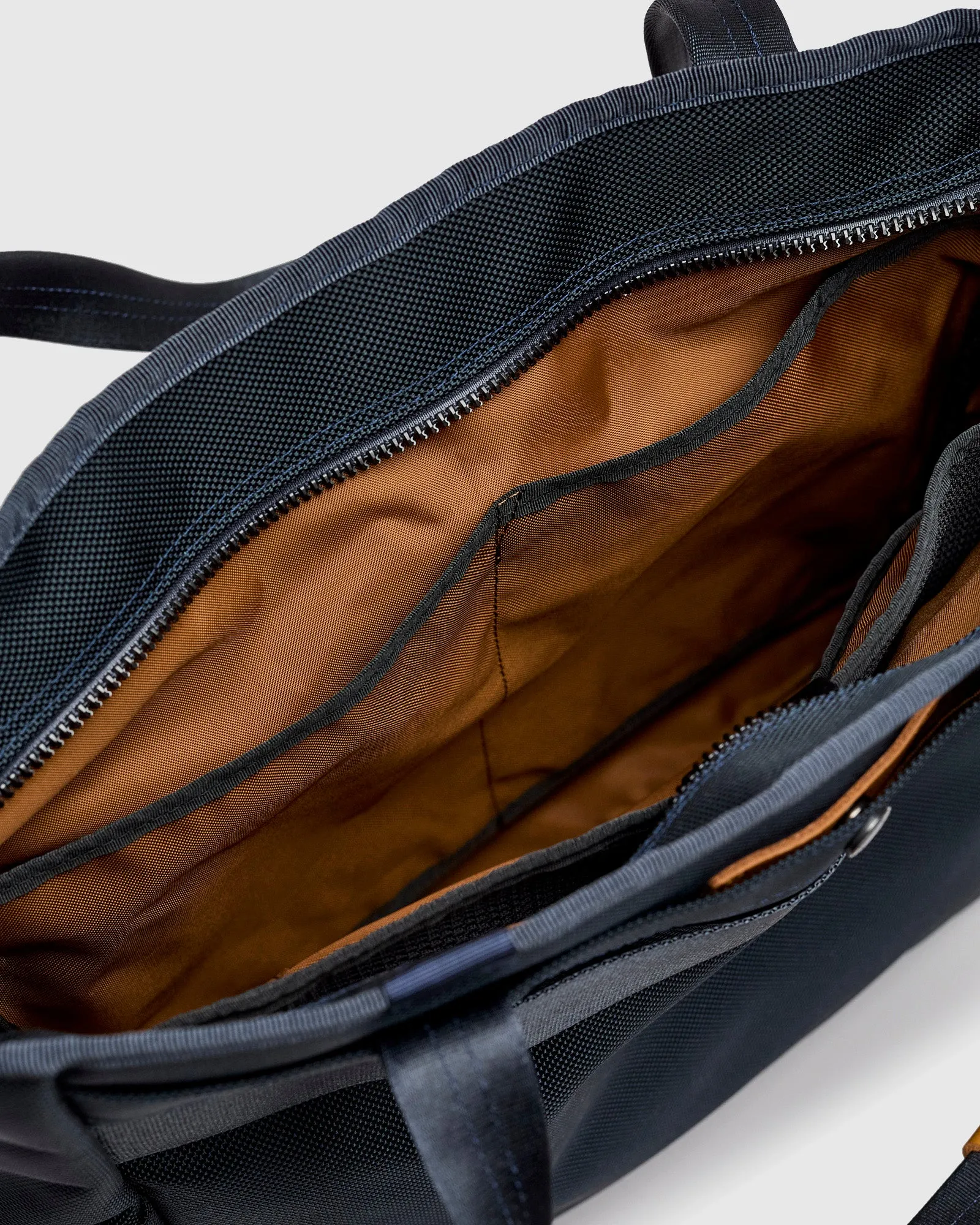 Explorer 2-Way Tote Bag in Navy