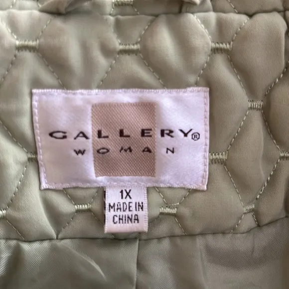 Gallery Woman size 1X Light Lime Green Women’s Jacket