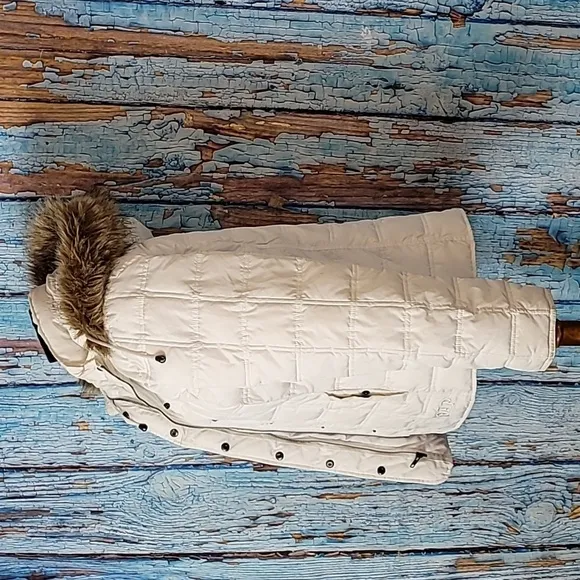 Gap Fur Hooded Quilted Puffer Jacket