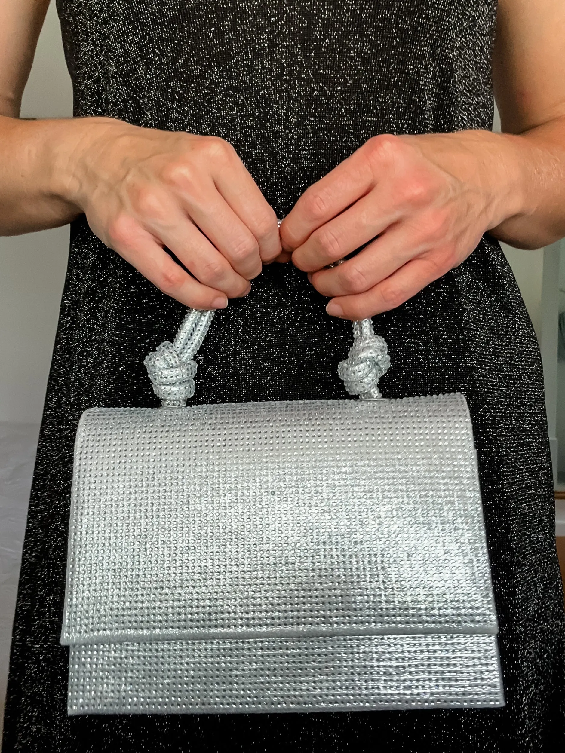 GLOW KNOTTED BAG - SILVER