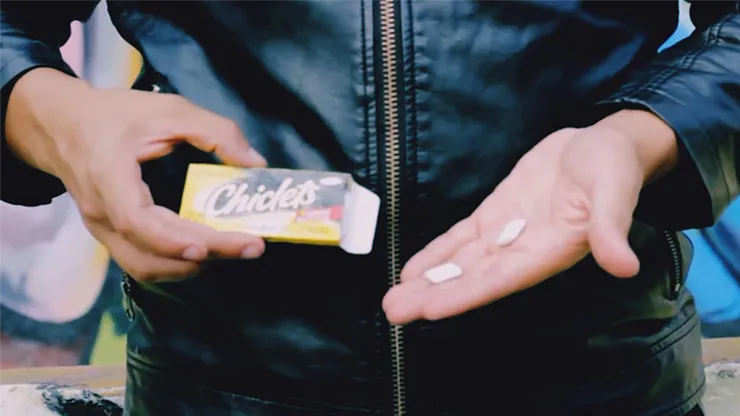Got Chiclets? (Gimmick and Online Instructions) by Magik Time and Alex Aparicio