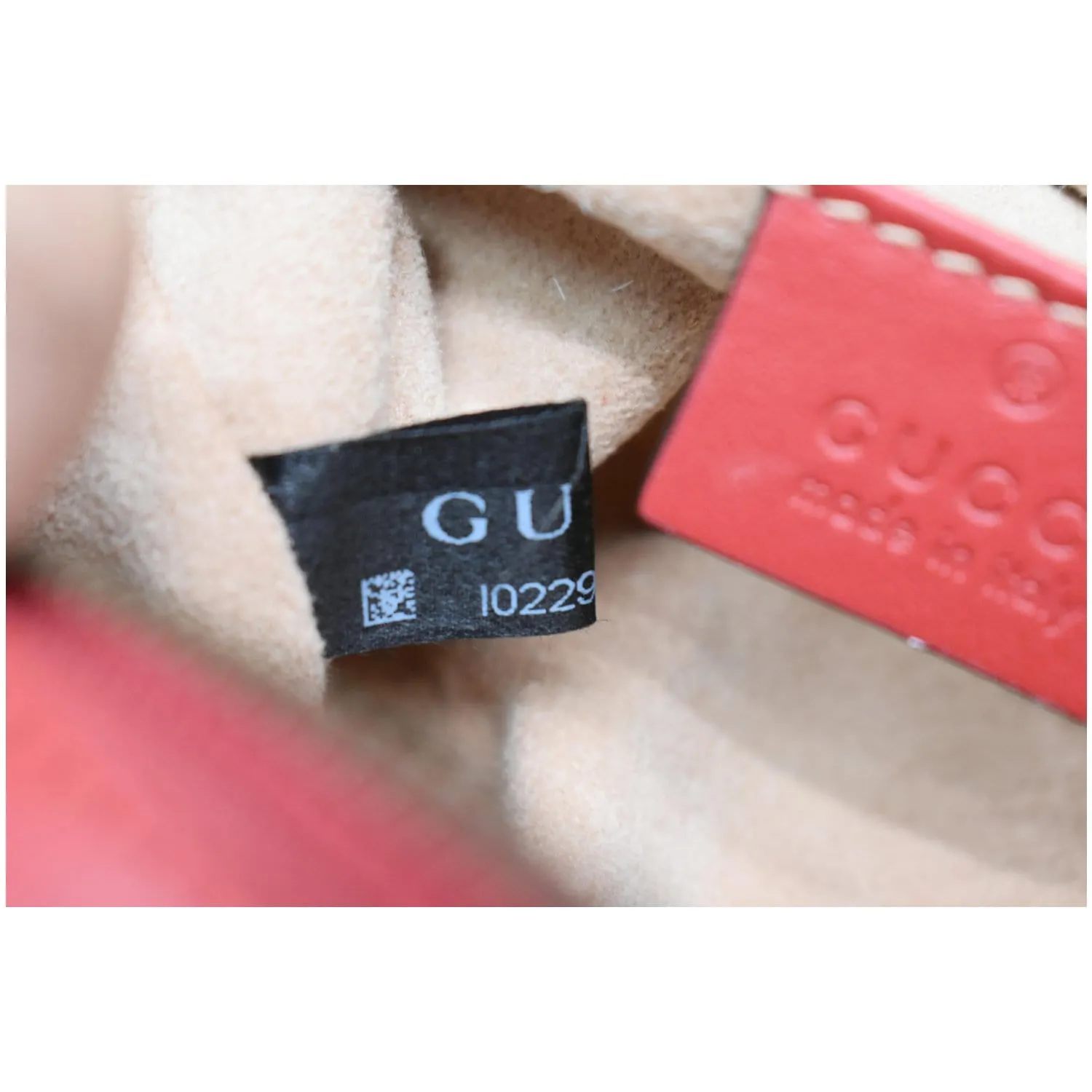 GUCCI GG Marmont Matelasse Mini Leather Crossbody Bag Red