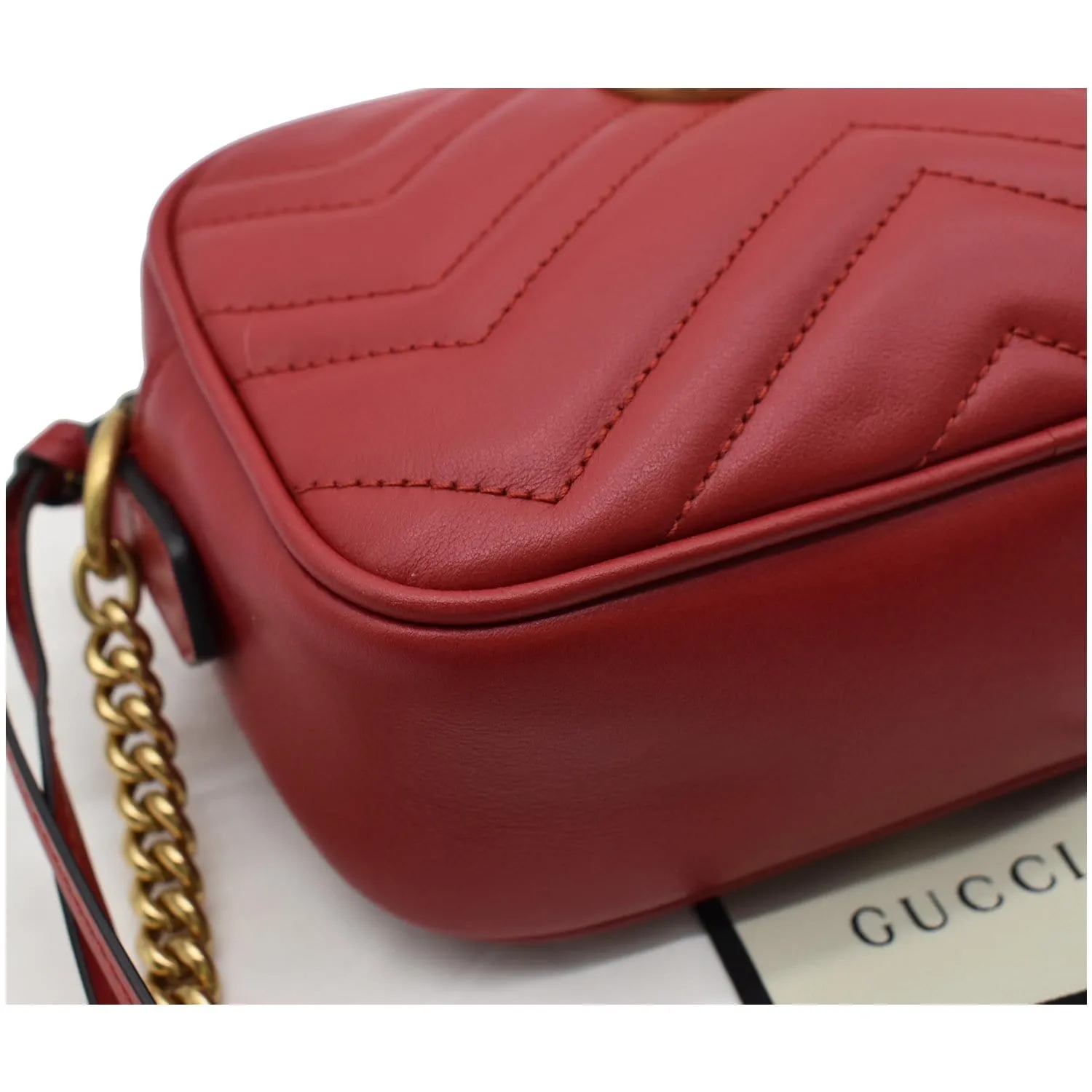 GUCCI GG Marmont Matelasse Mini Leather Crossbody Bag Red