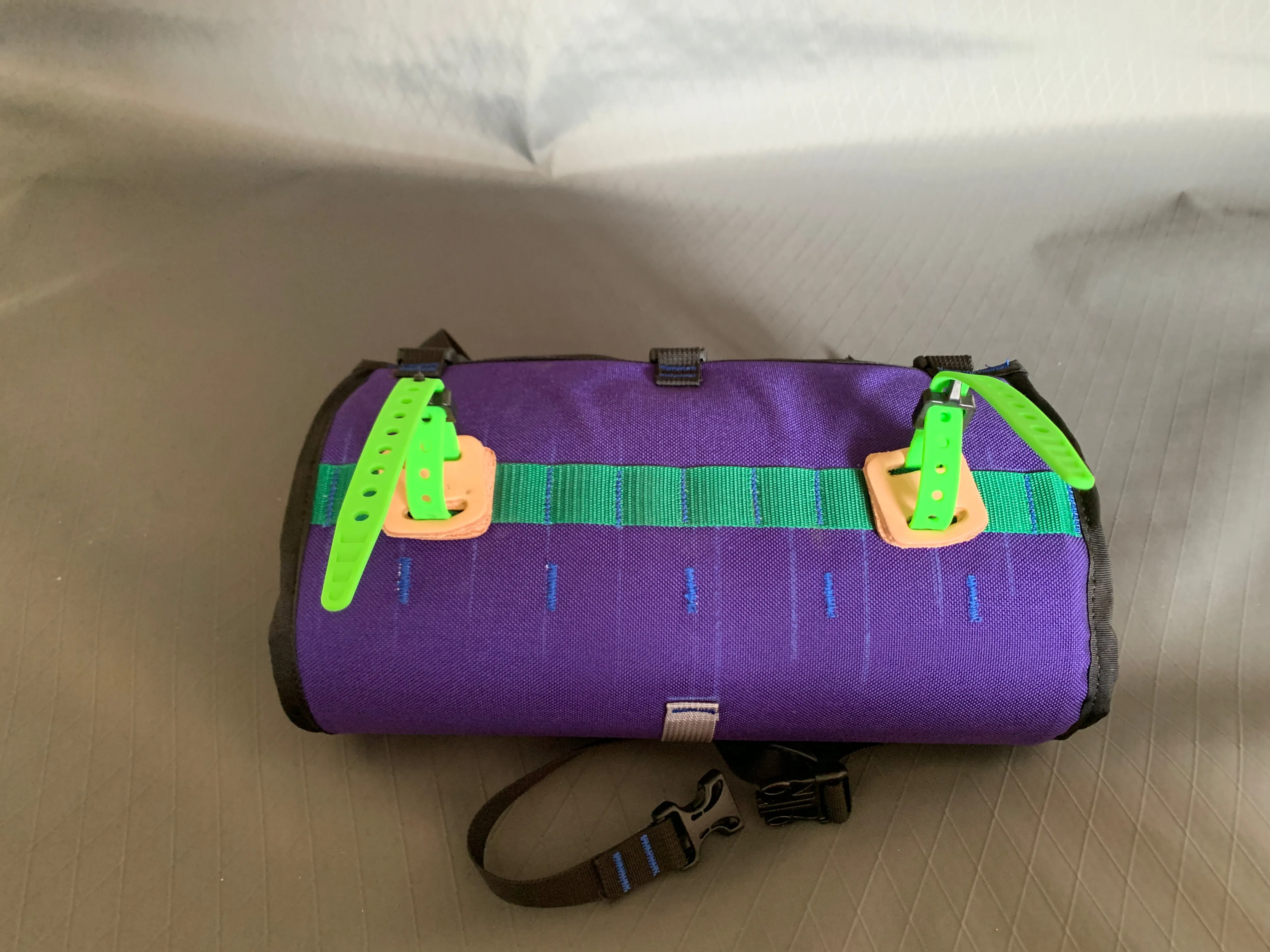 Handlebar Drybag Carrier