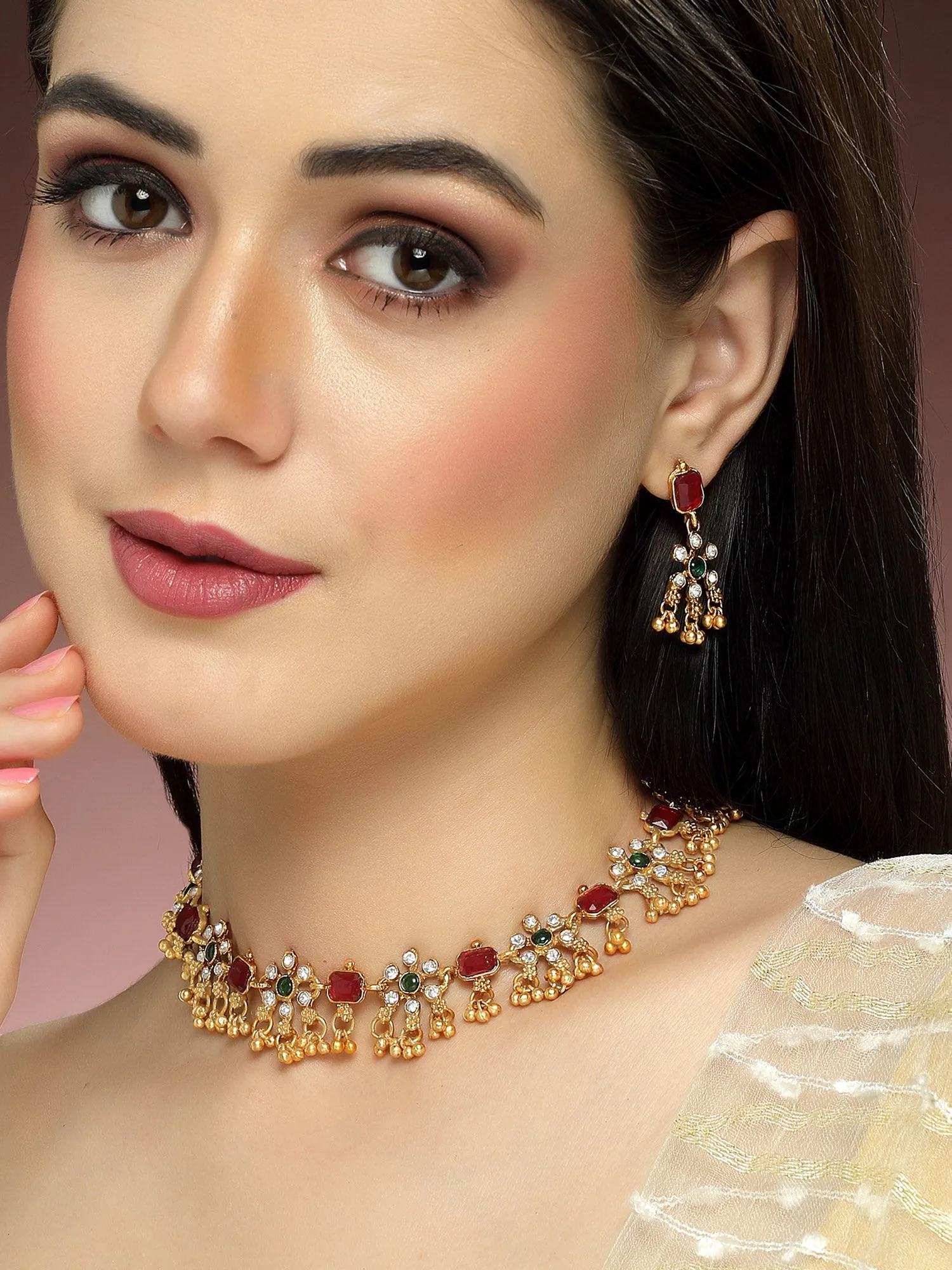 Karatcart Gold Plated Floral Design Choker Jewellery Set for Women