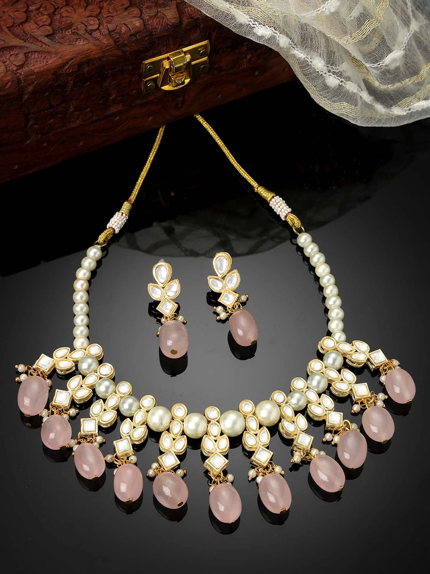 KARATCART Gold Plated Kundan Classic Pink Jewellery Set for Women