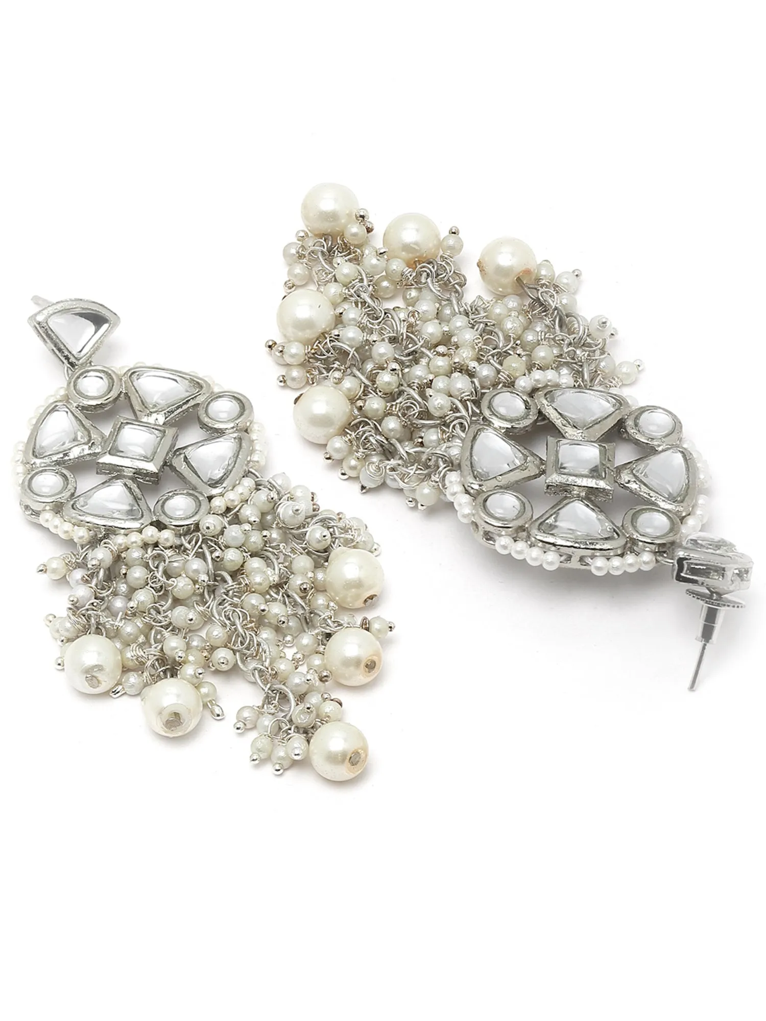 Karatcart Oxidised Silver Pearl Studded Floral Kundan Choker Neckalce Set