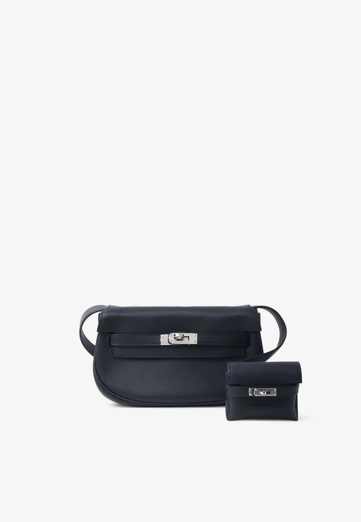 Kelly Moove in Black Swift Leather with Palladium Hardware