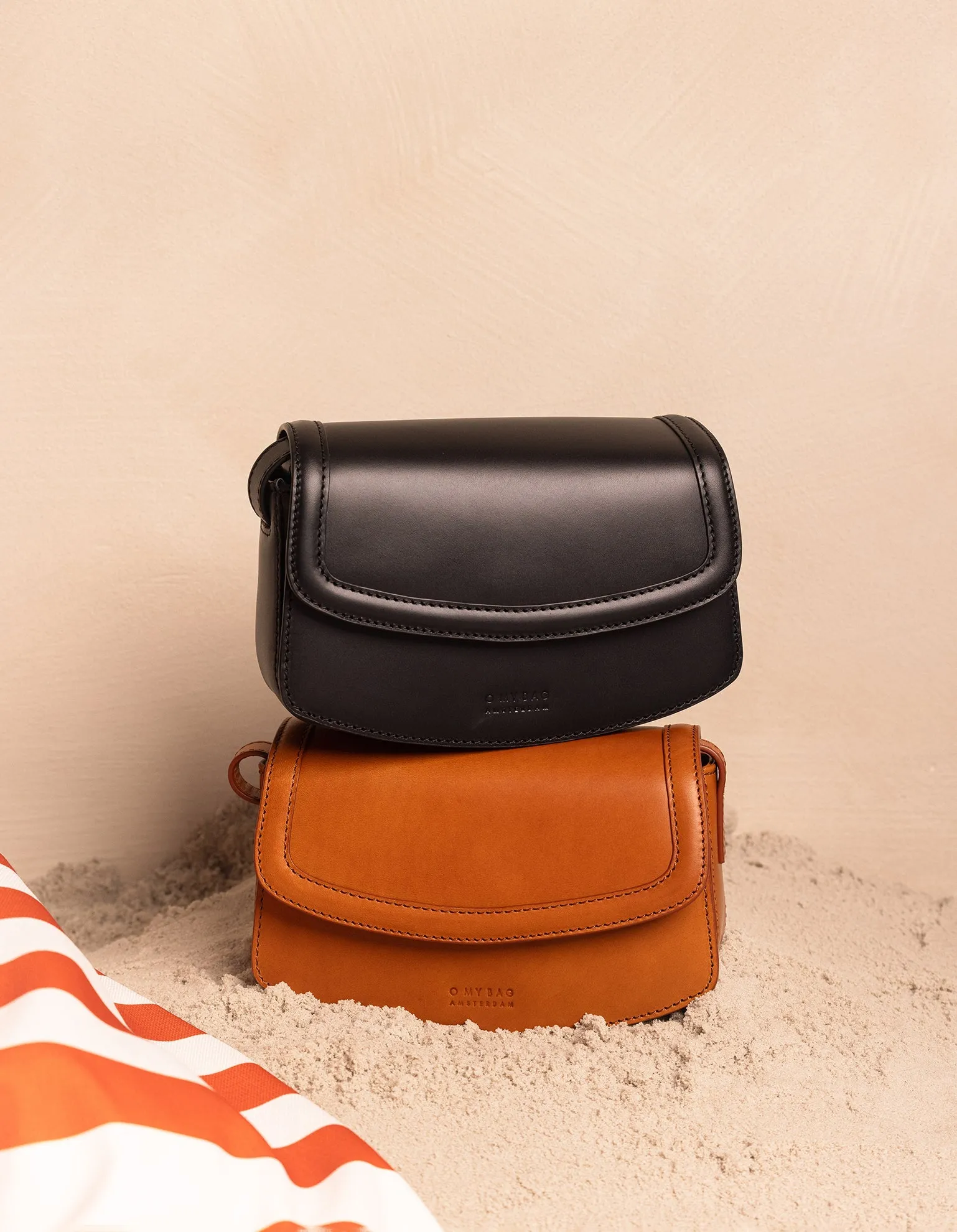 Kendalini Classic Leather Bag Cognac