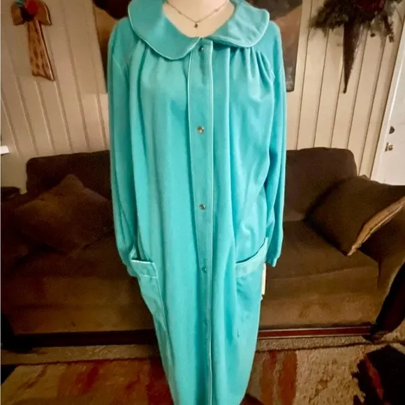 Komar • Vintage • Turquoise • Pearl Snap Buttons • X-Large • Robe • New W/Tags
