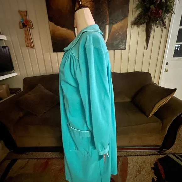 Komar • Vintage • Turquoise • Pearl Snap Buttons • X-Large • Robe • New W/Tags