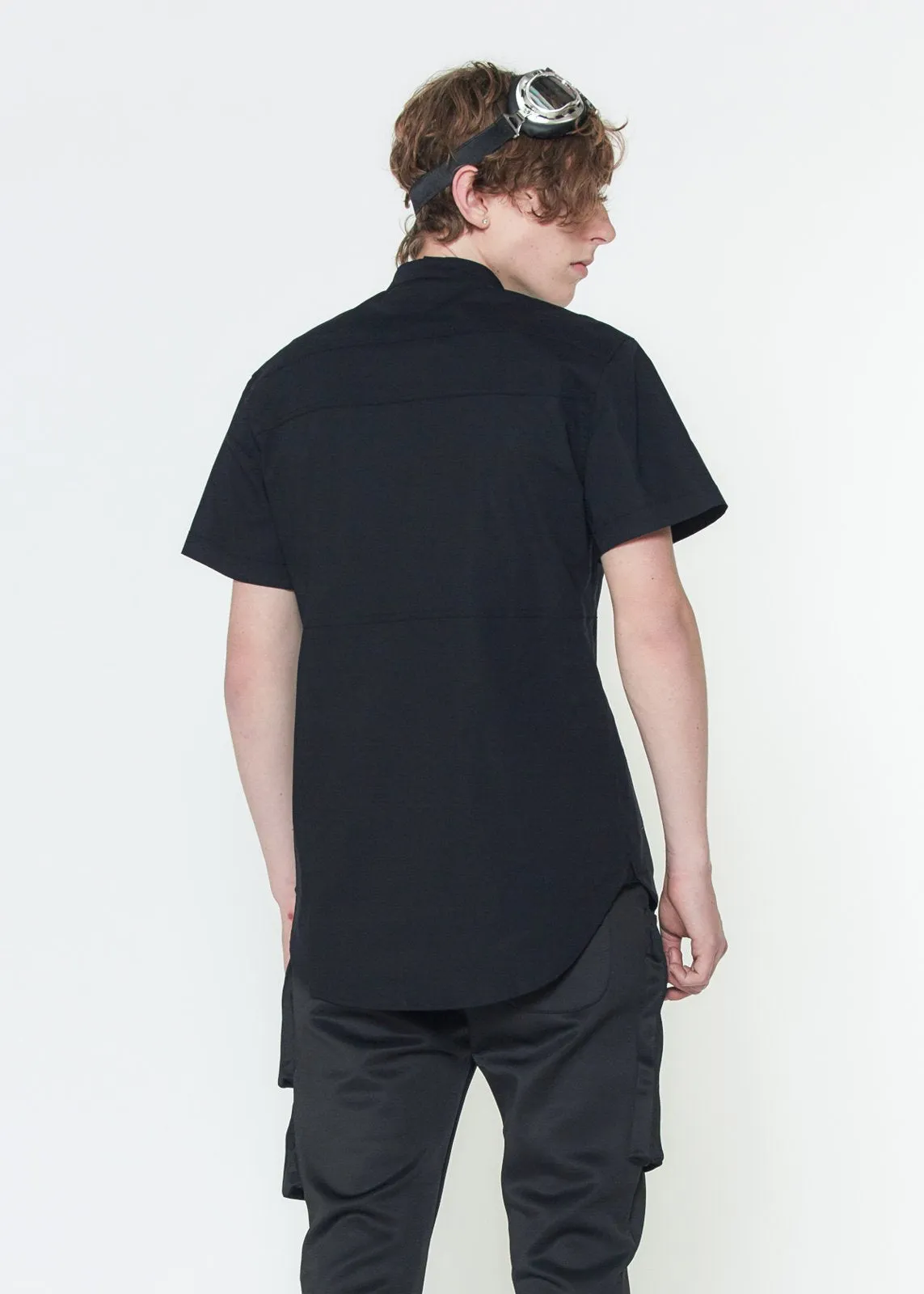 Konus Men's Short Sleeve Band Collar Panel Shirt in Black