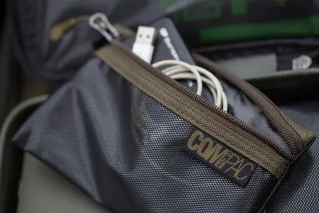 Korda Compac Pockets