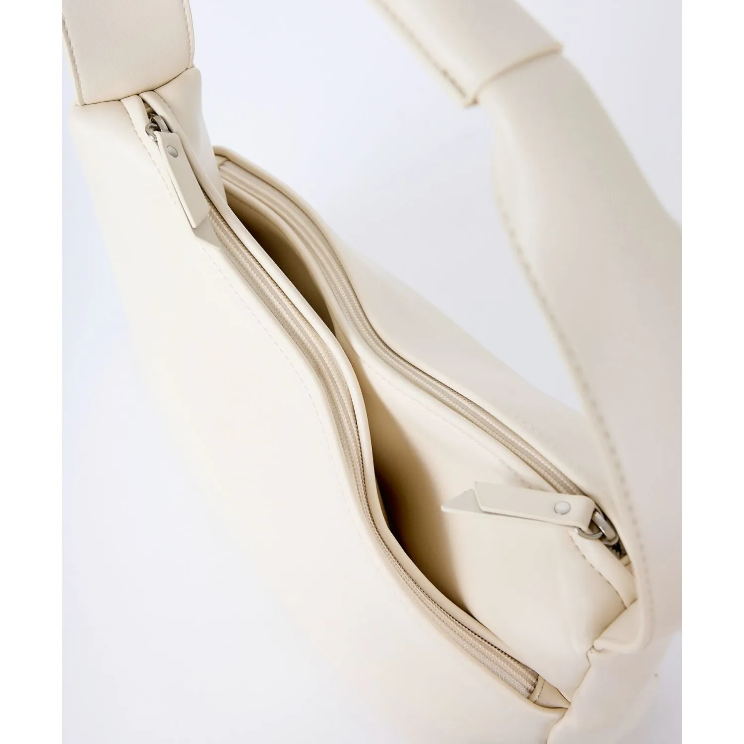 Legato Largo Link Tote Bag