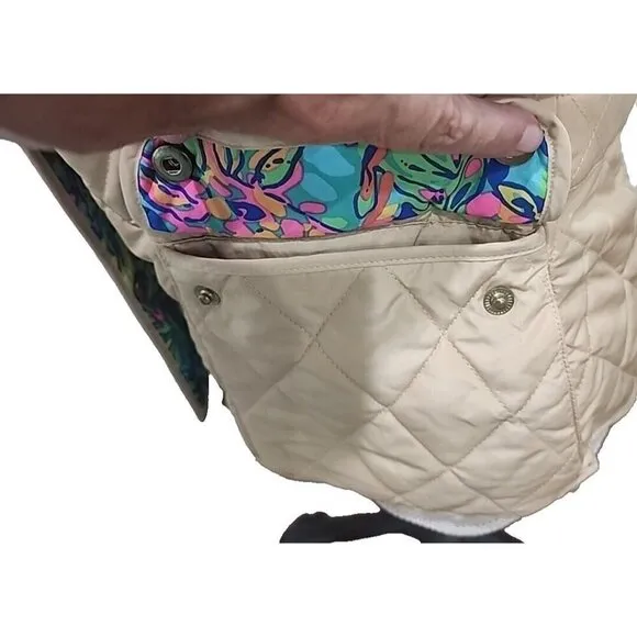 Lilly Pulitzer Quilted Vest Getaway Travel Beige Exterior Pockets Women's XS