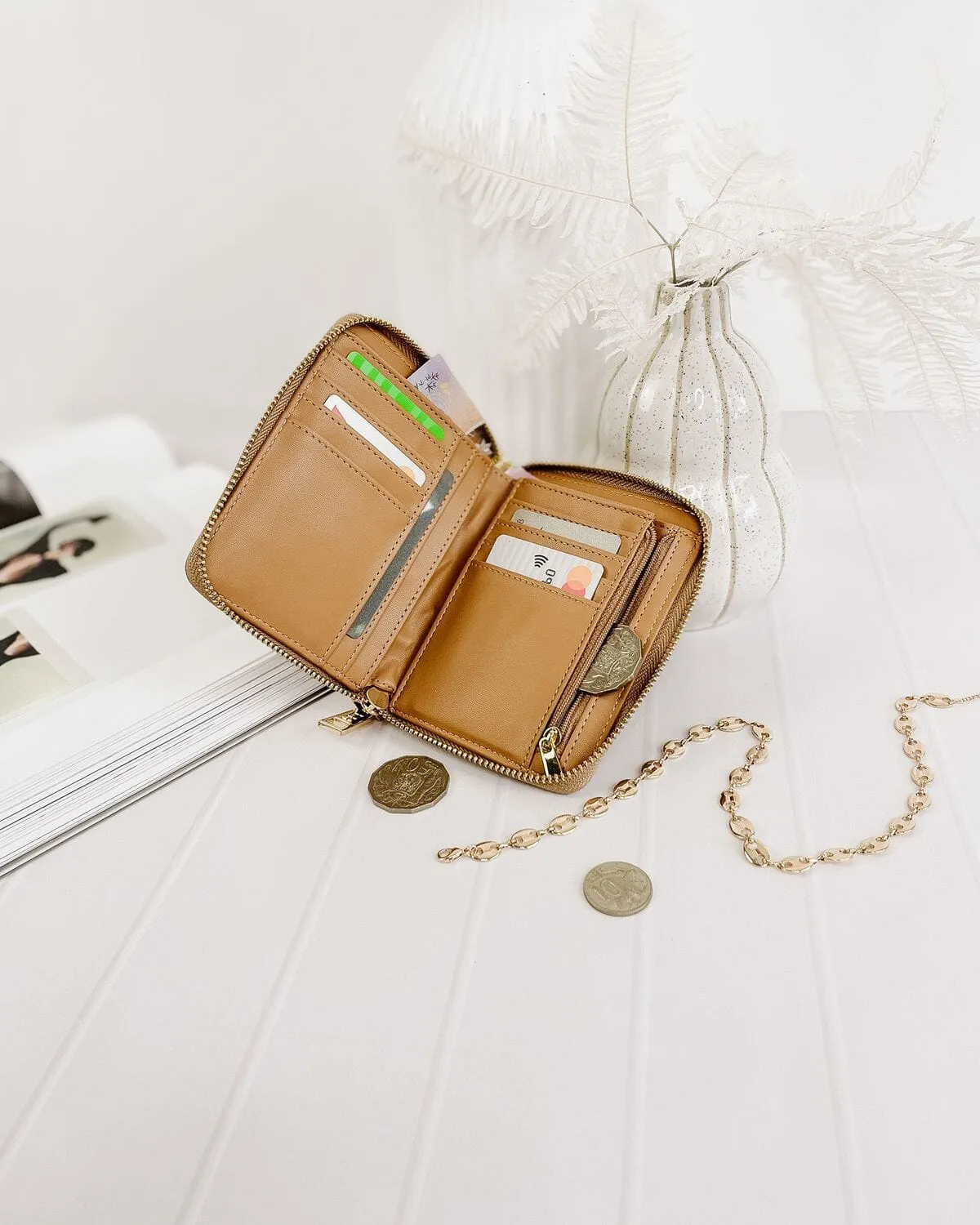 LOUENHIDE Aria Wallet - Camel
