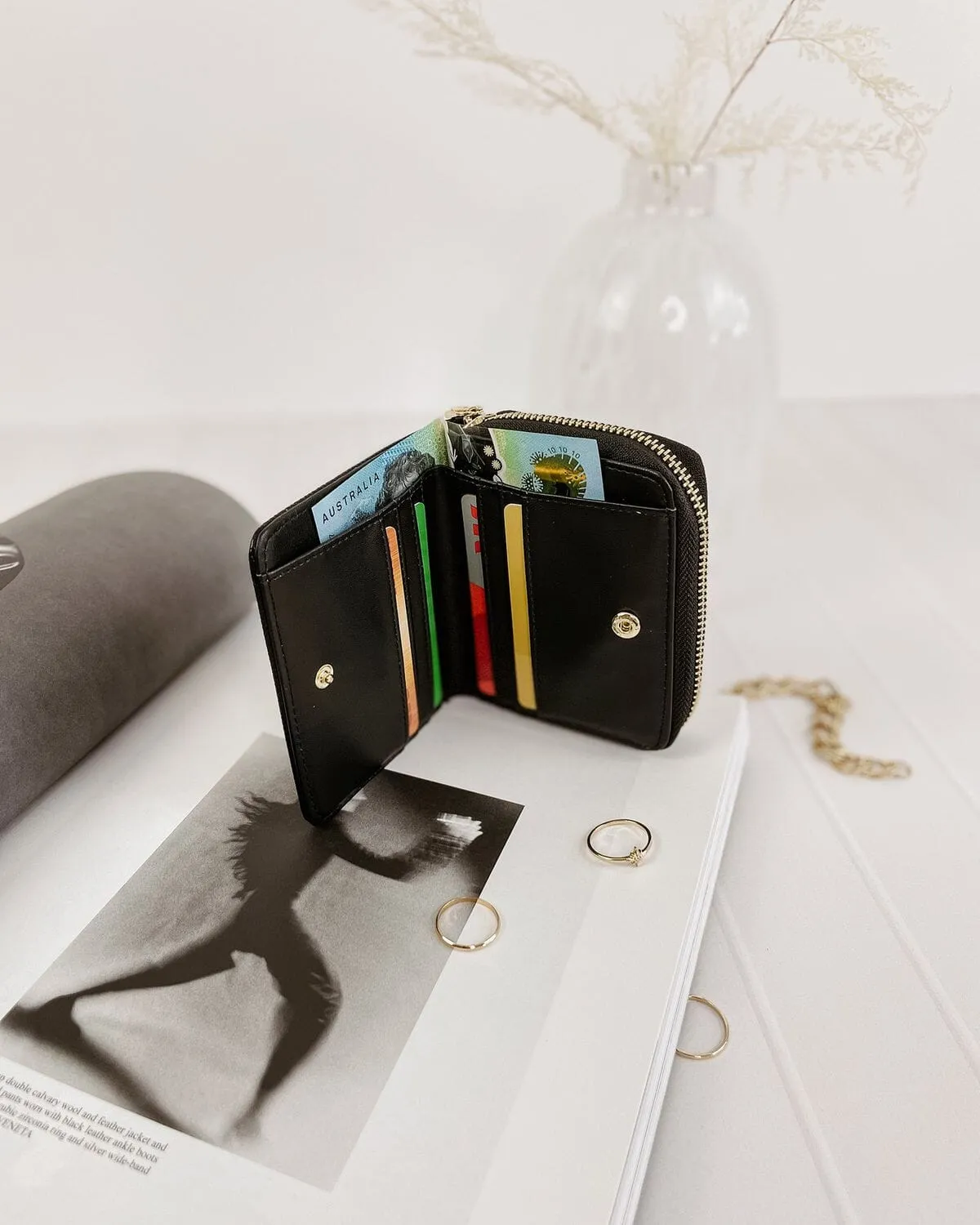 LOUENHIDE Bridget Wallet - Black