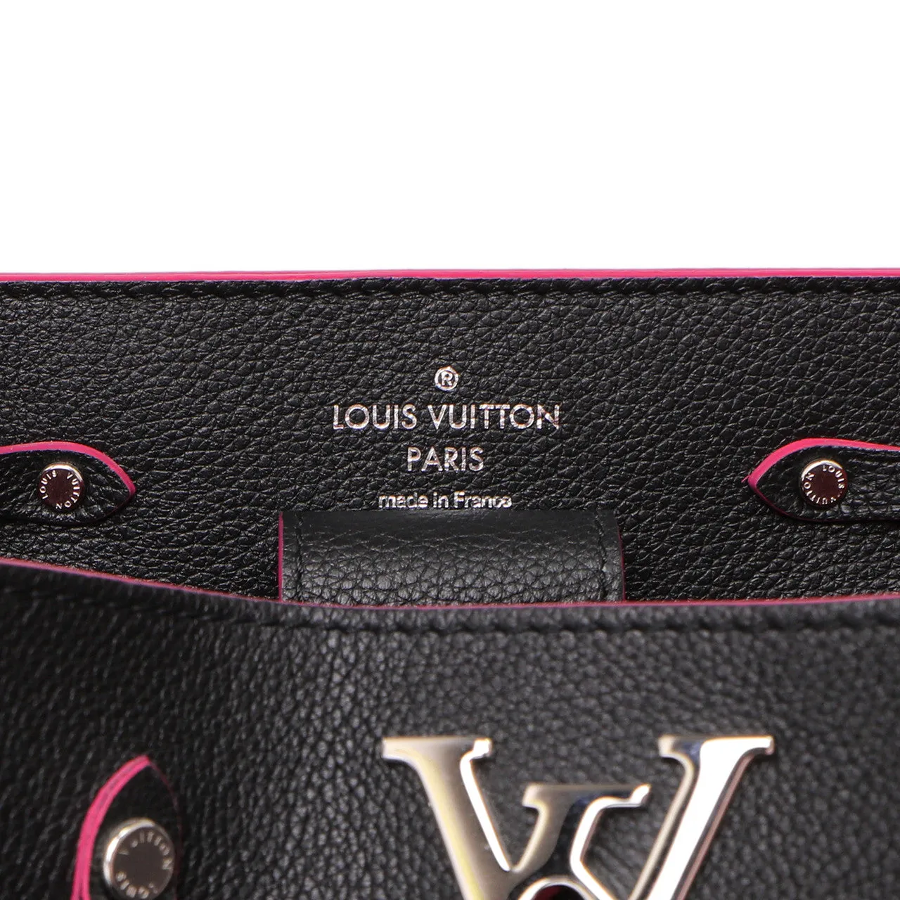 Louis Vuitton Noir Lockme Bucket