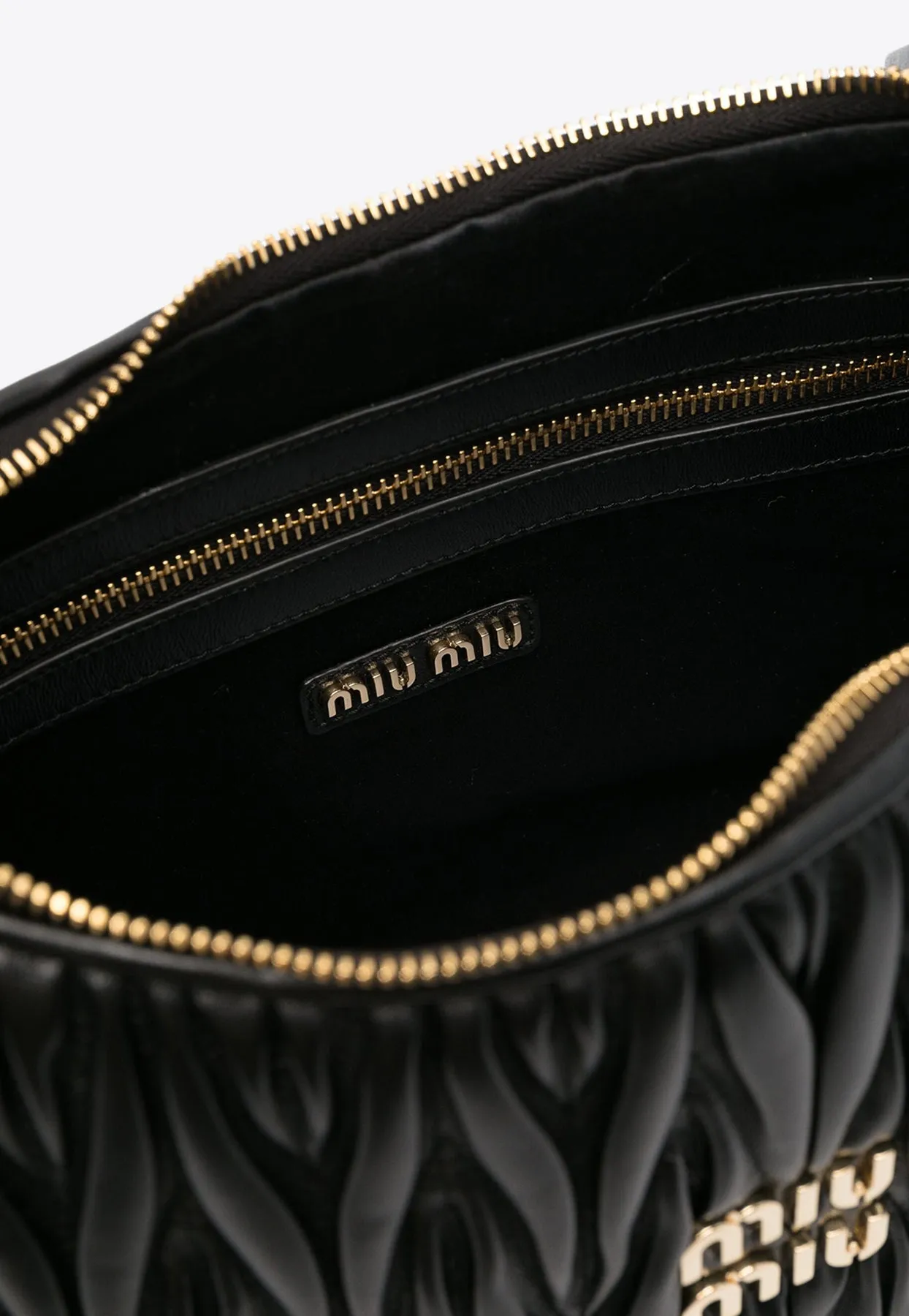Medium Wander Quilted Leather Hobo Bag