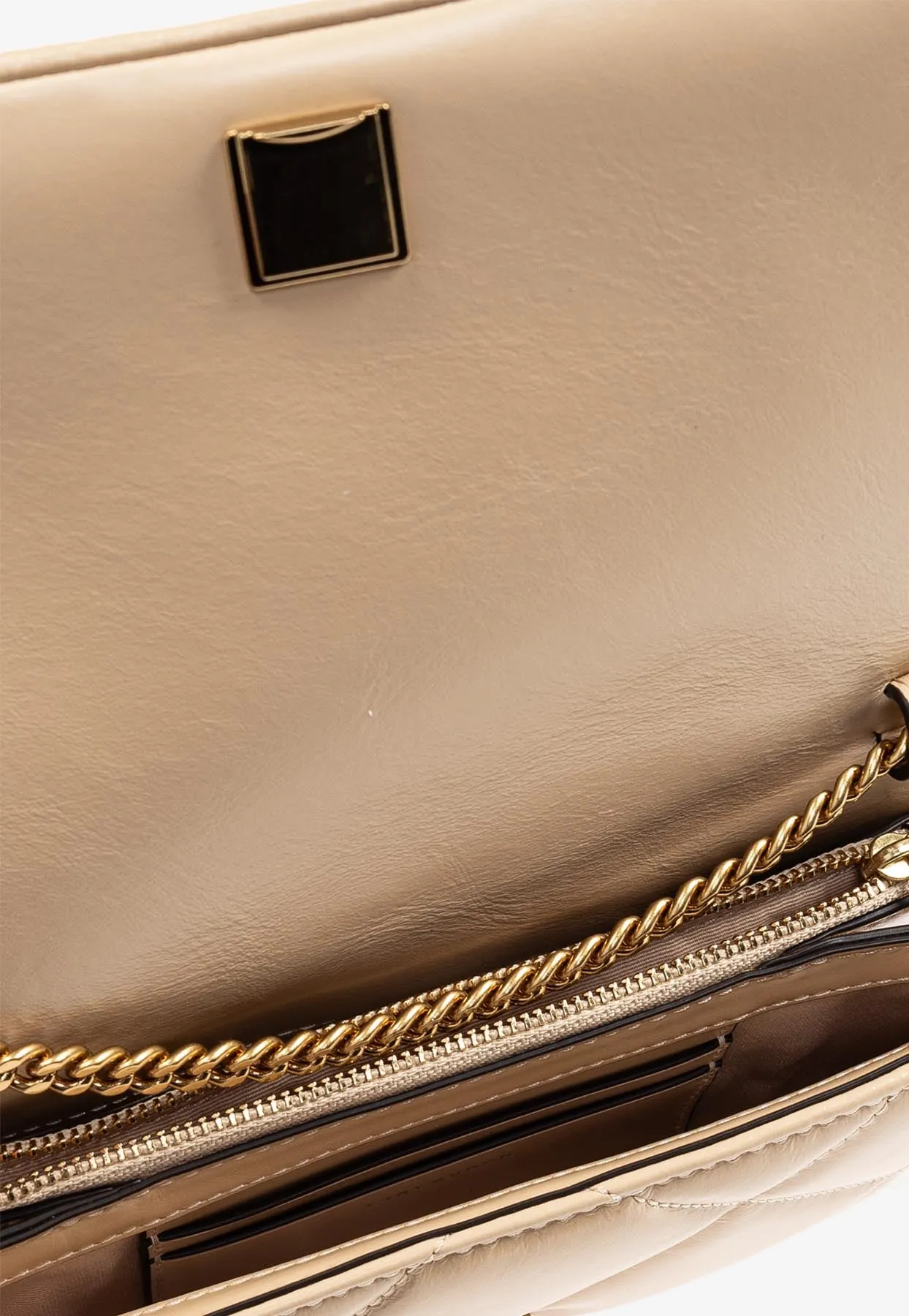 Mini Kira Diamond Quilt Chain Clutch