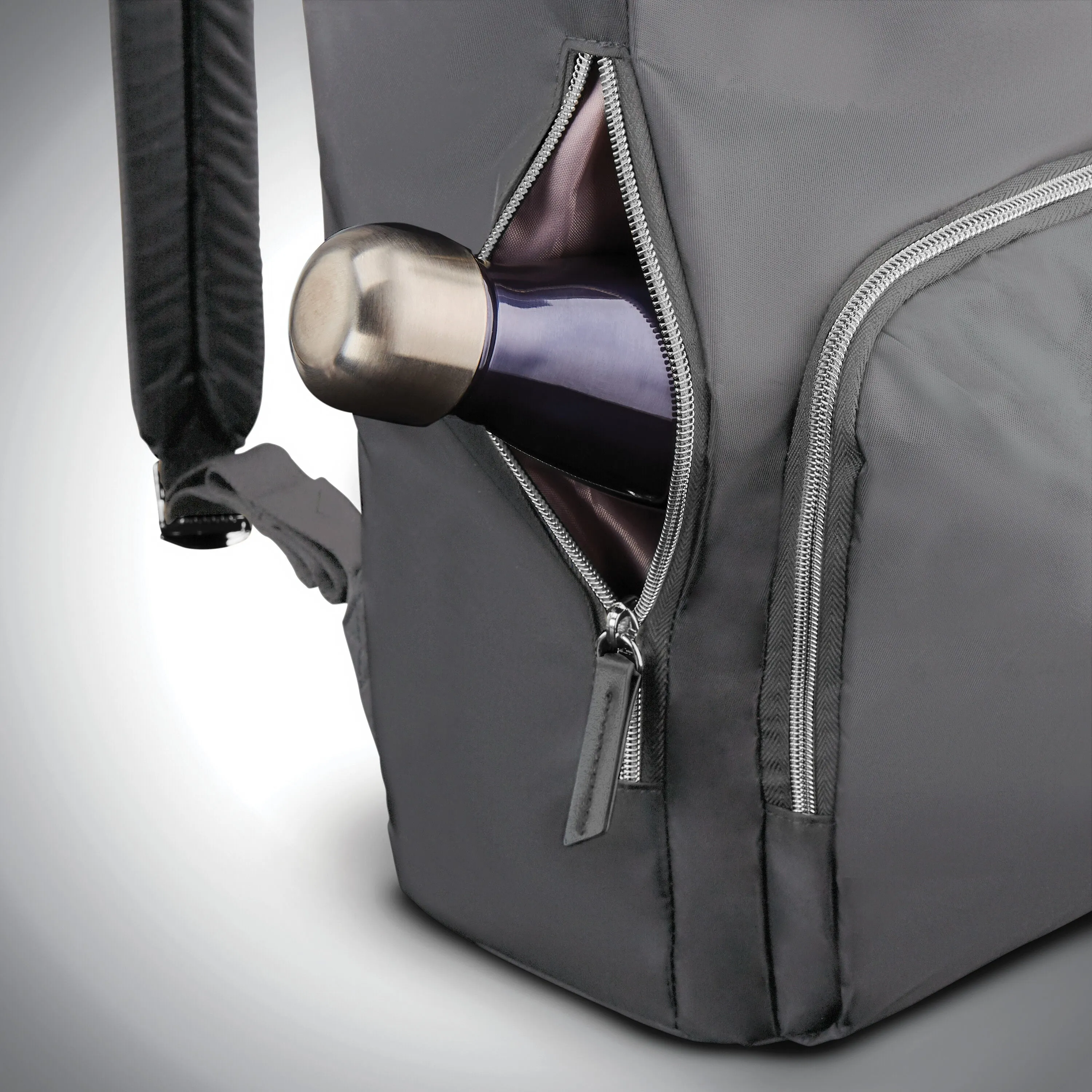 Mobile Solution Deluxe Backpack