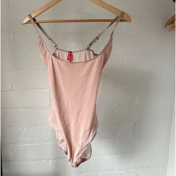 NWOT Spanx Cream Blush cami Thong Bodysuit two-tone XL / TG