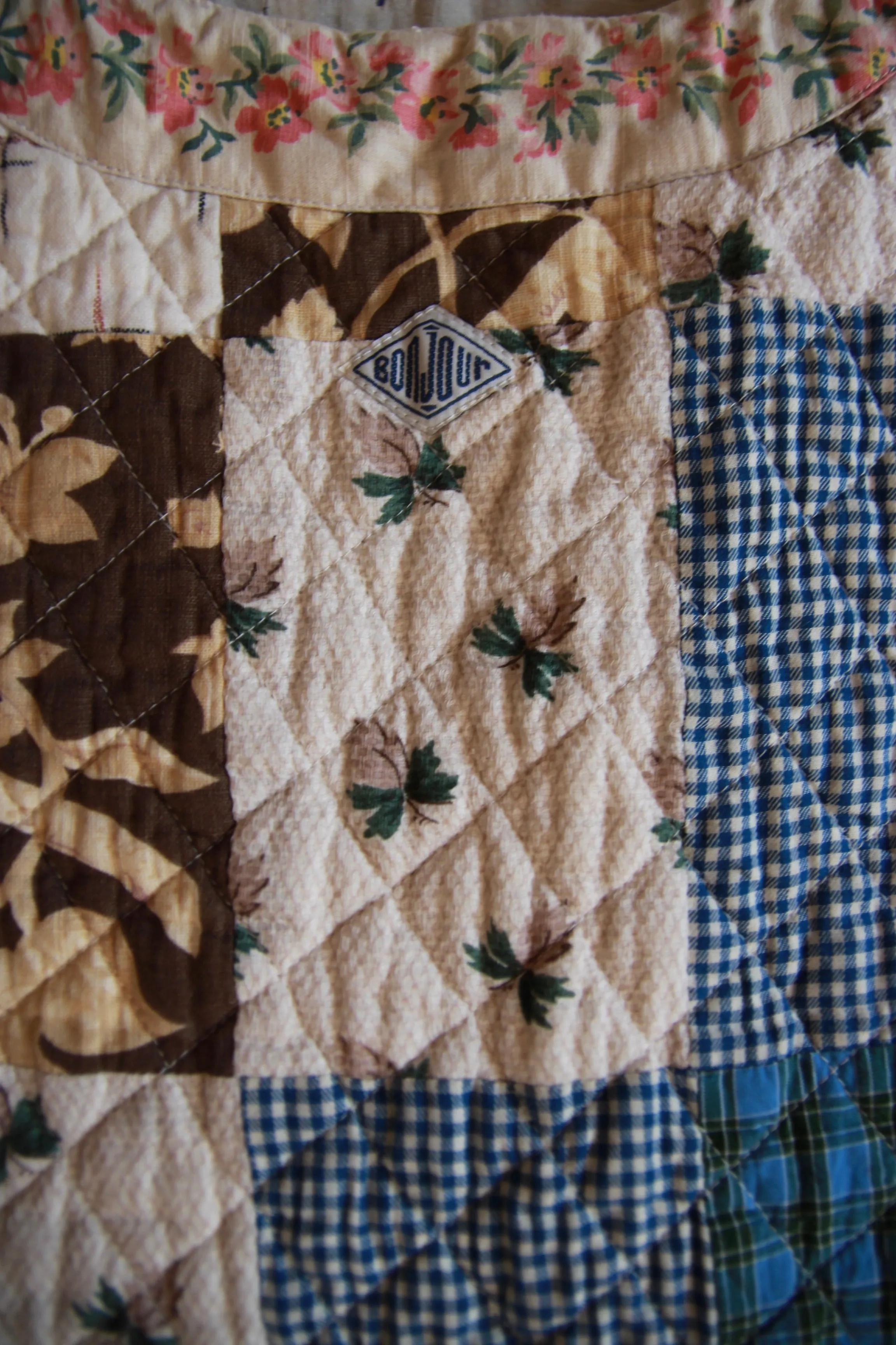Patchwork jacket without sleeves