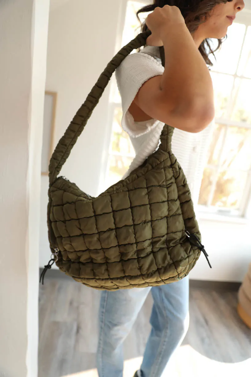 Rae: Quilted Carry Bags