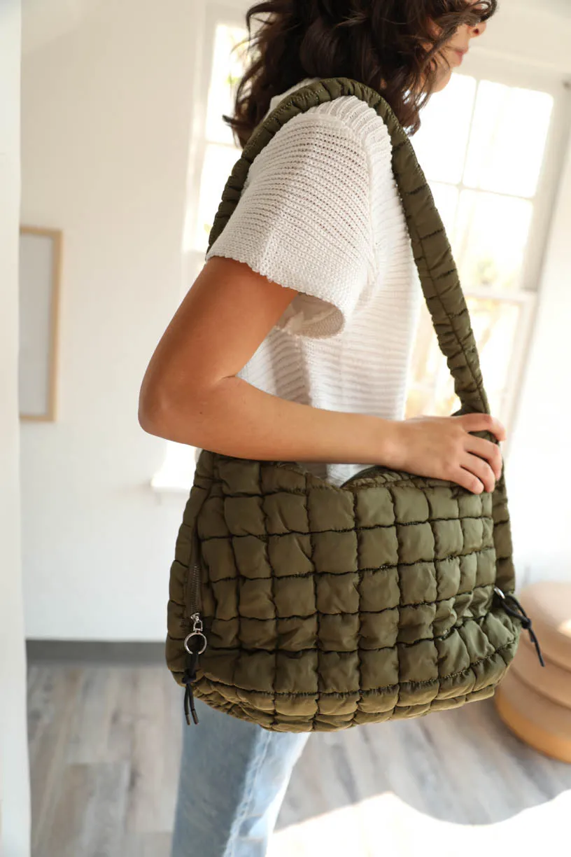 Rae: Quilted Carry Bags