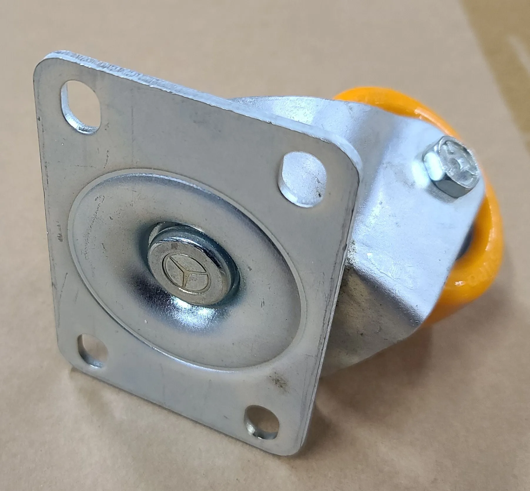 Replacement Rolling Swivel Caster with Lock Mechanism