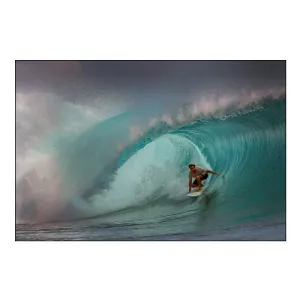 Rolling Surfer