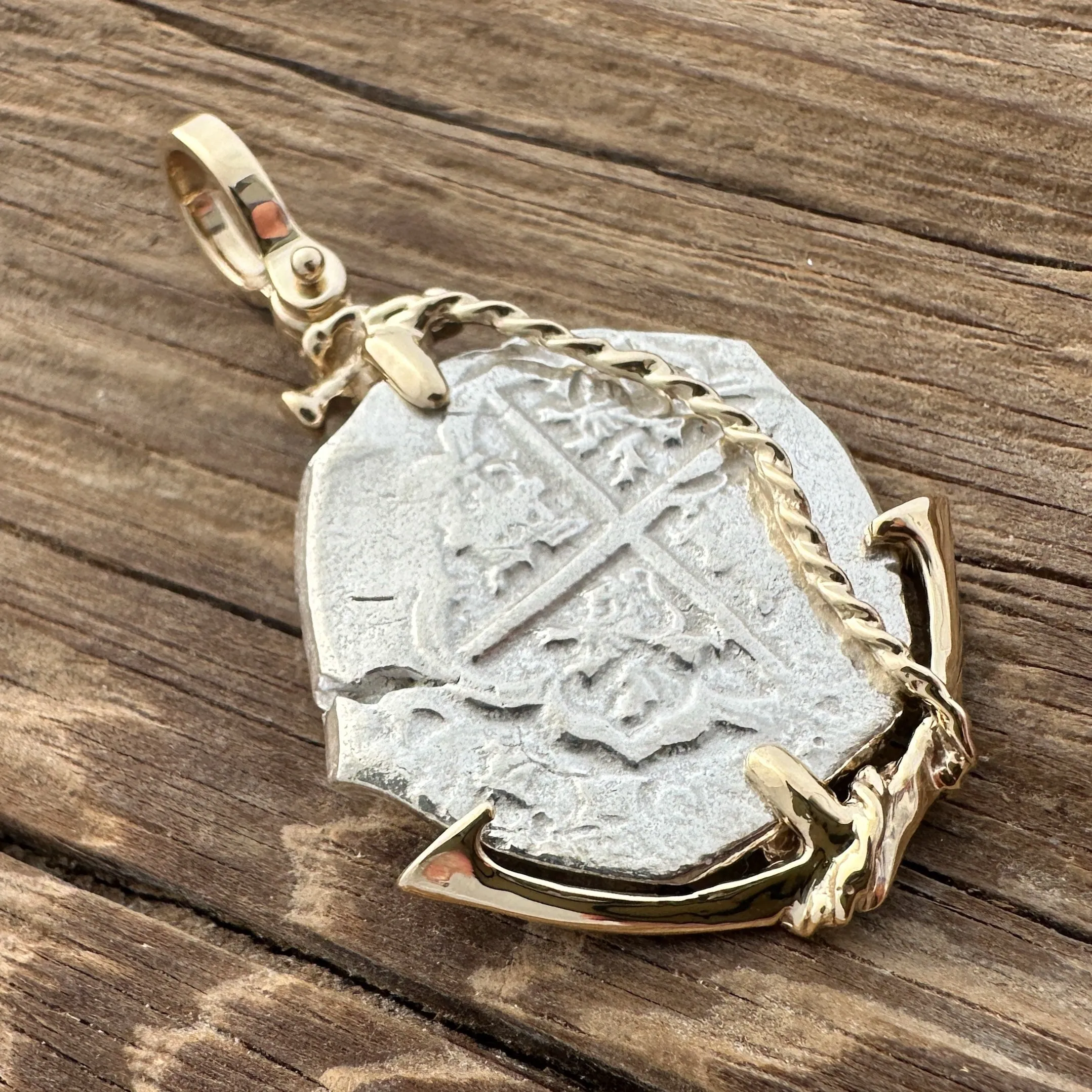 Sao Jose Shipwreck Coin Pendant Set in 14k Anchor #05SJ-000038