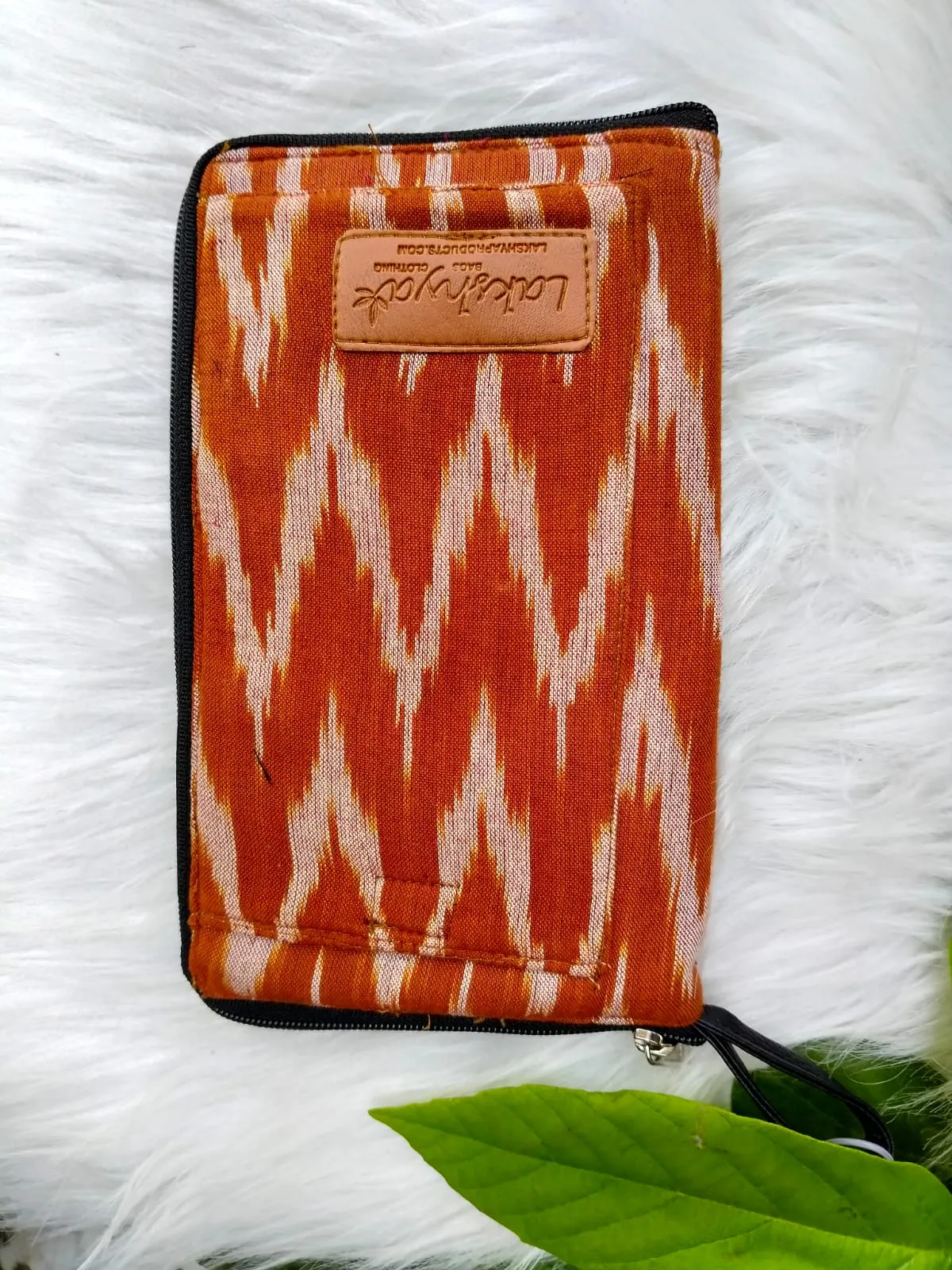 Utility Wallets Brown Ikat