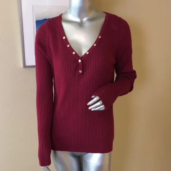 WHBM | Ribbed Snap-Front Henley Dark Sangria
