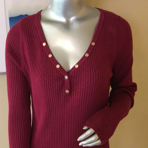 WHBM | Ribbed Snap-Front Henley Dark Sangria