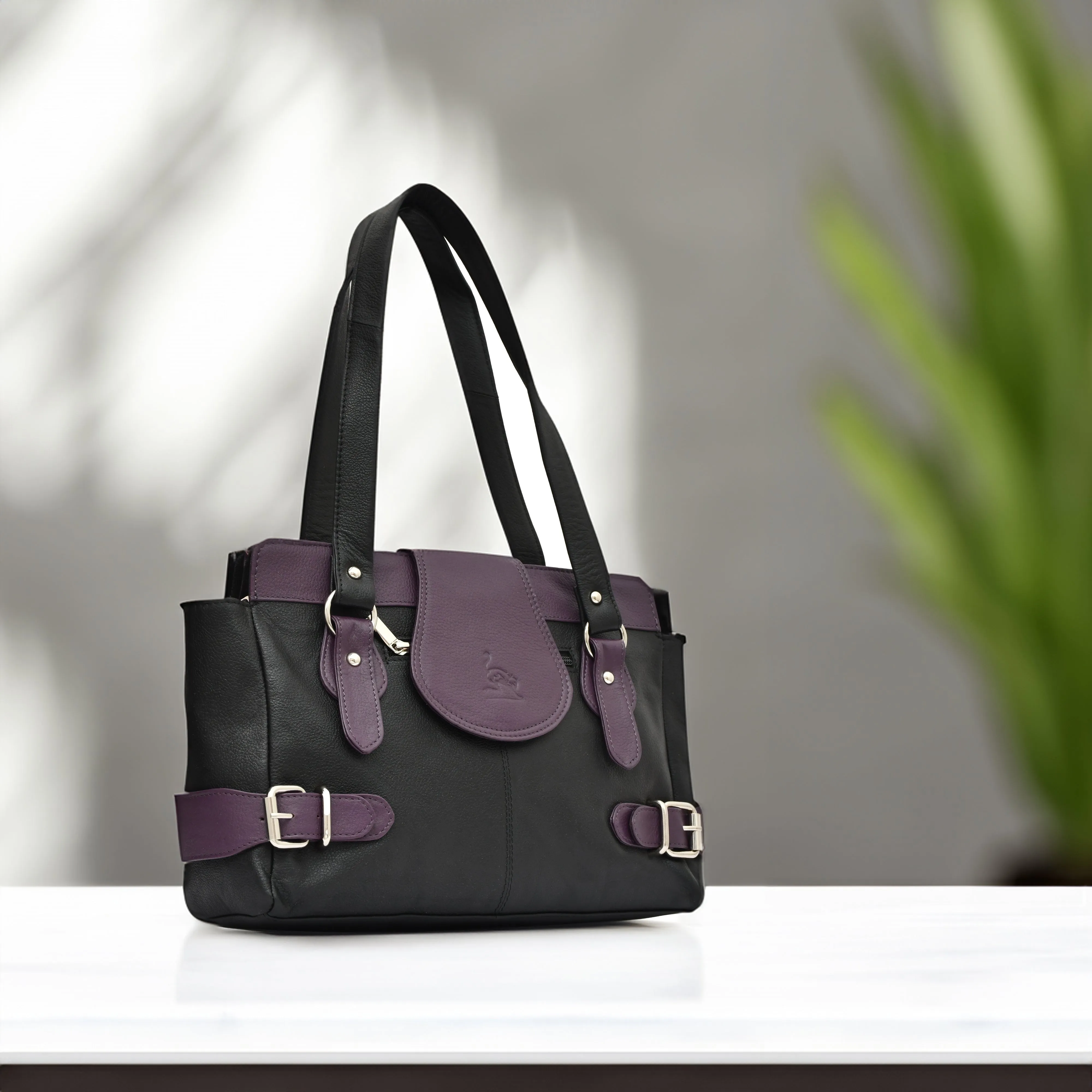 Women Leather Bag Style